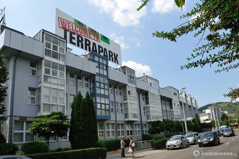 Kiadó iroda Terrapark D tömb