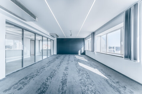 Kiadó iroda ALFA HUB OFFICE 24